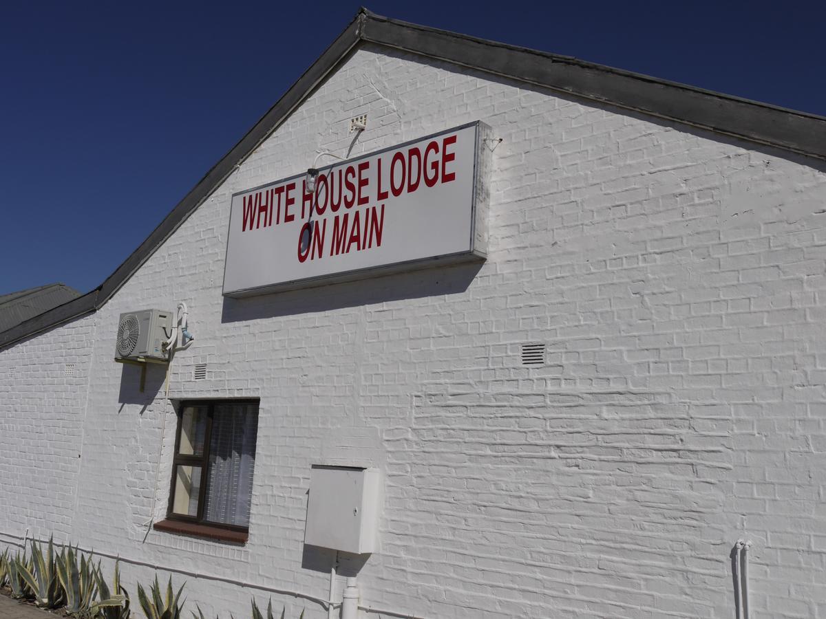 White House Lodge On Main Beaufort West Extérieur photo