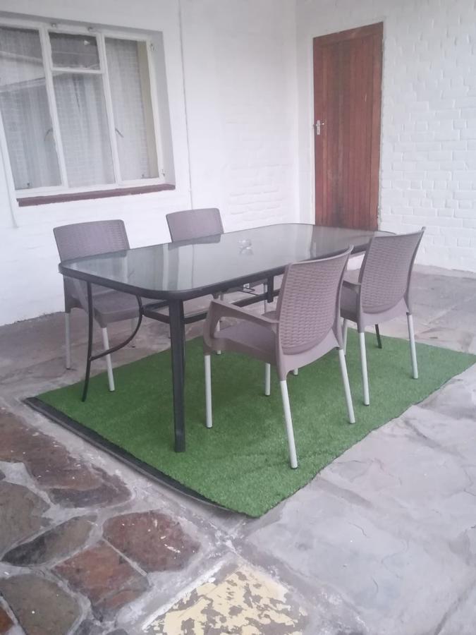 White House Lodge On Main Beaufort West Extérieur photo